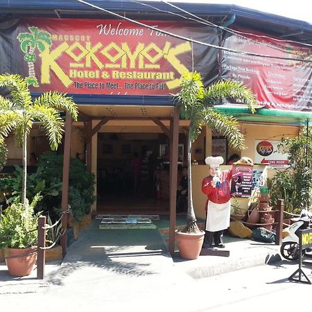 Kokomos Hotel And Restaurant Ángeles Extérieur photo