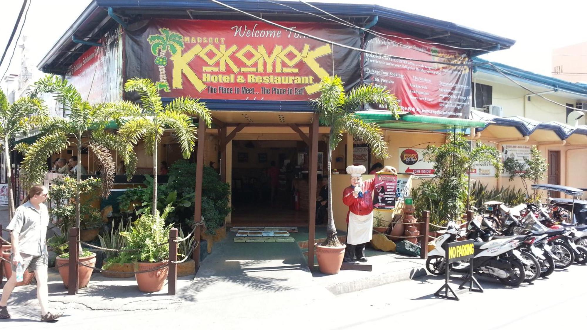 Kokomos Hotel And Restaurant Ángeles Extérieur photo